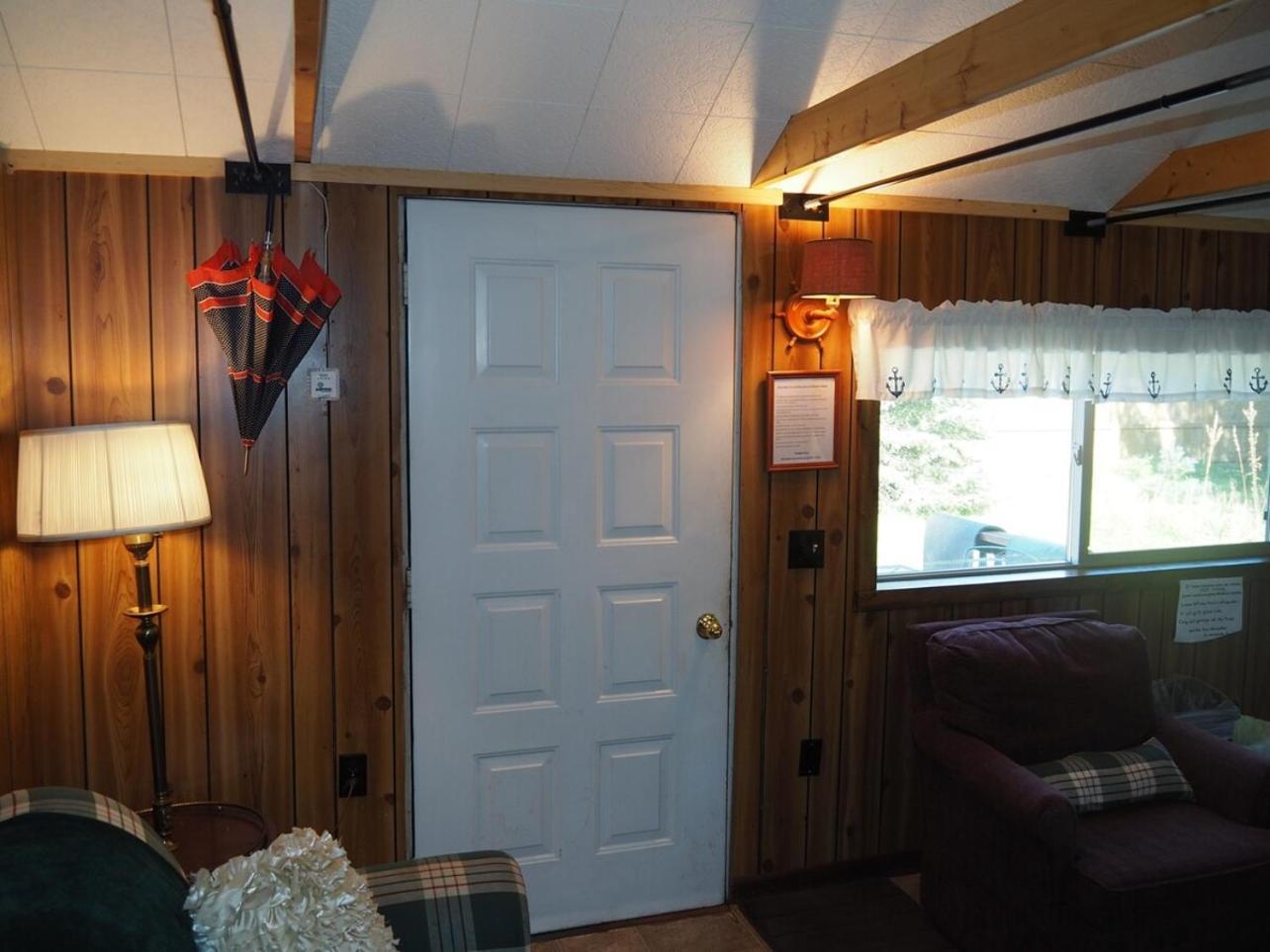 Sleeping Bear Riverside Cabins - Cabin #1 Honor Exterior foto